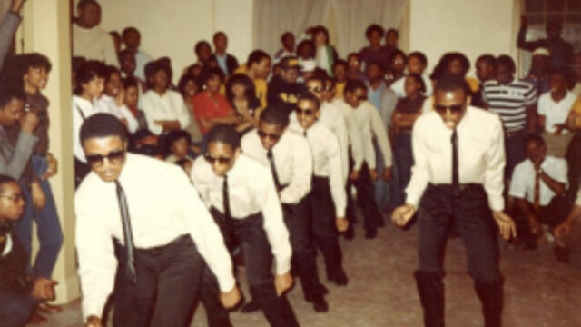 Alpha-Mu-Stepshow-01
