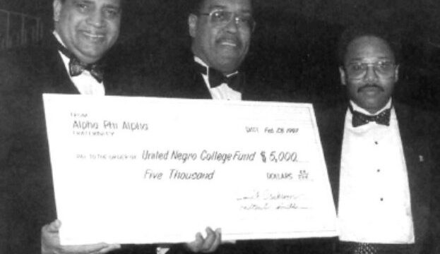 Delta Alpha Lambda 1997 Chapter 50th Anniversary Celebration 5000 award to UNCF Summer 1997 Sphinx pg 53