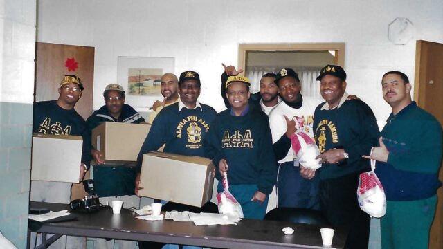Delta Alpha Lambda Chapter Holiday Food Basket Program December 2000