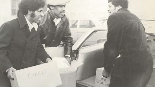 Epsilon Alpha Chapter delivering food baskets Blockhouse pg 209 1971