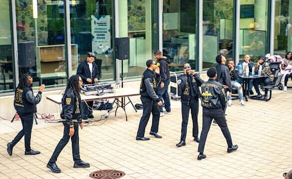 Iota Epsilon Yard show