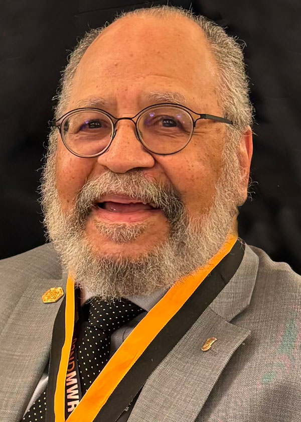 Dr. Robert L. Harris, Jr.